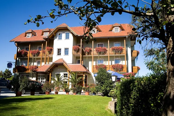 Gasthof Pension Eichbergerhof - SOCCATOURS