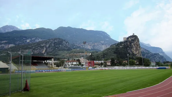 Naturrasenplatz Stadion Arco - SOCCATOURS
