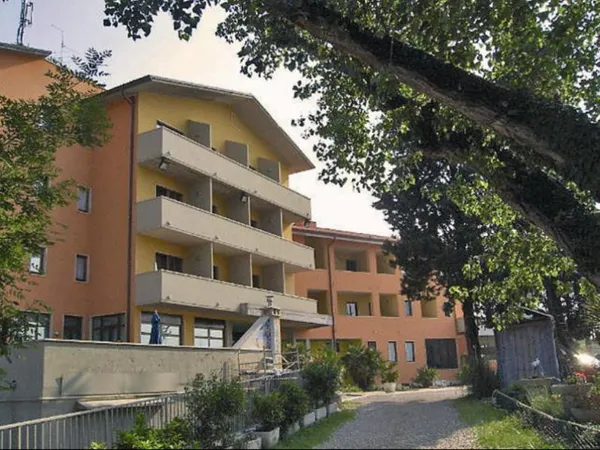 Hotel La Carica Italien