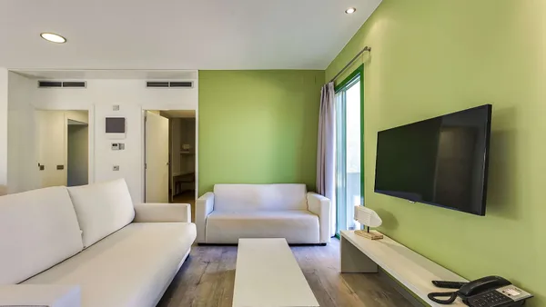 Sport Center Futbol Salou, Mediterranean Appartements Spanien