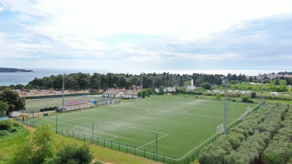 Trainingsplatz 3 - SOCCATOURS
