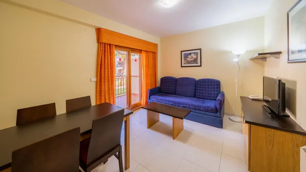 Albir Garden Sport Resort - SOCCATOURS