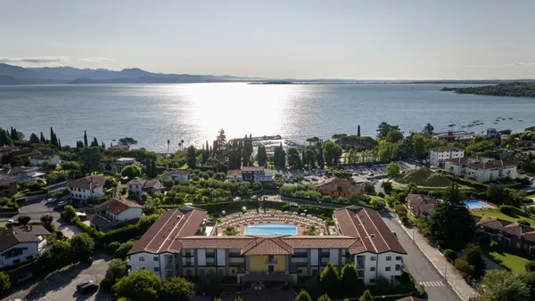 Le Terrazze sul Lago Hotel & Residence - SOCCATOURS