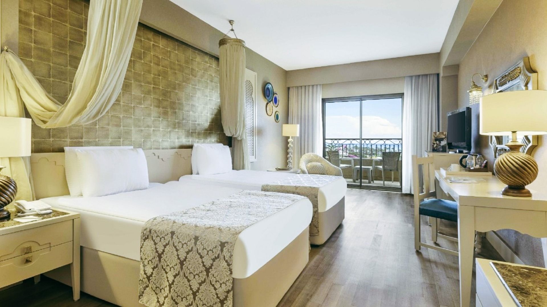 Spice Hotel