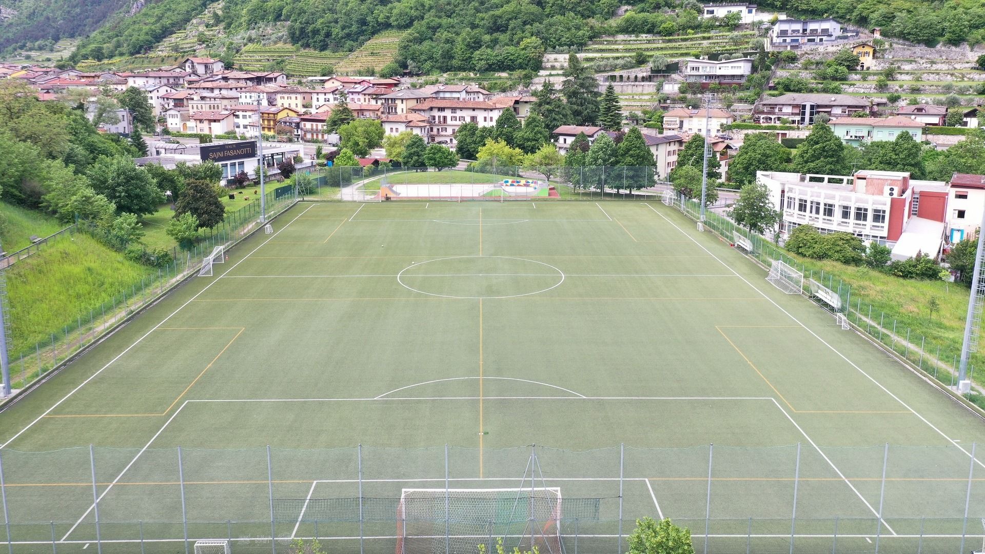 Stadion Mori