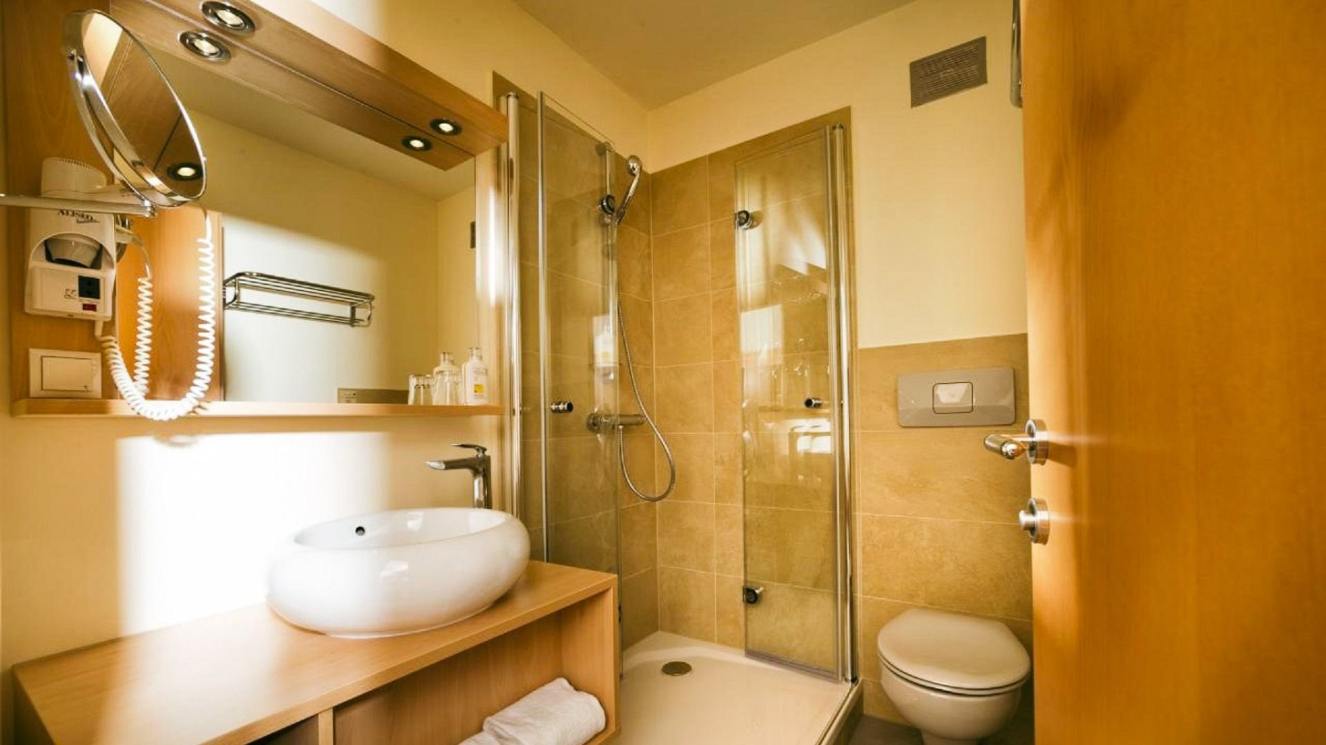 Hotel Fast