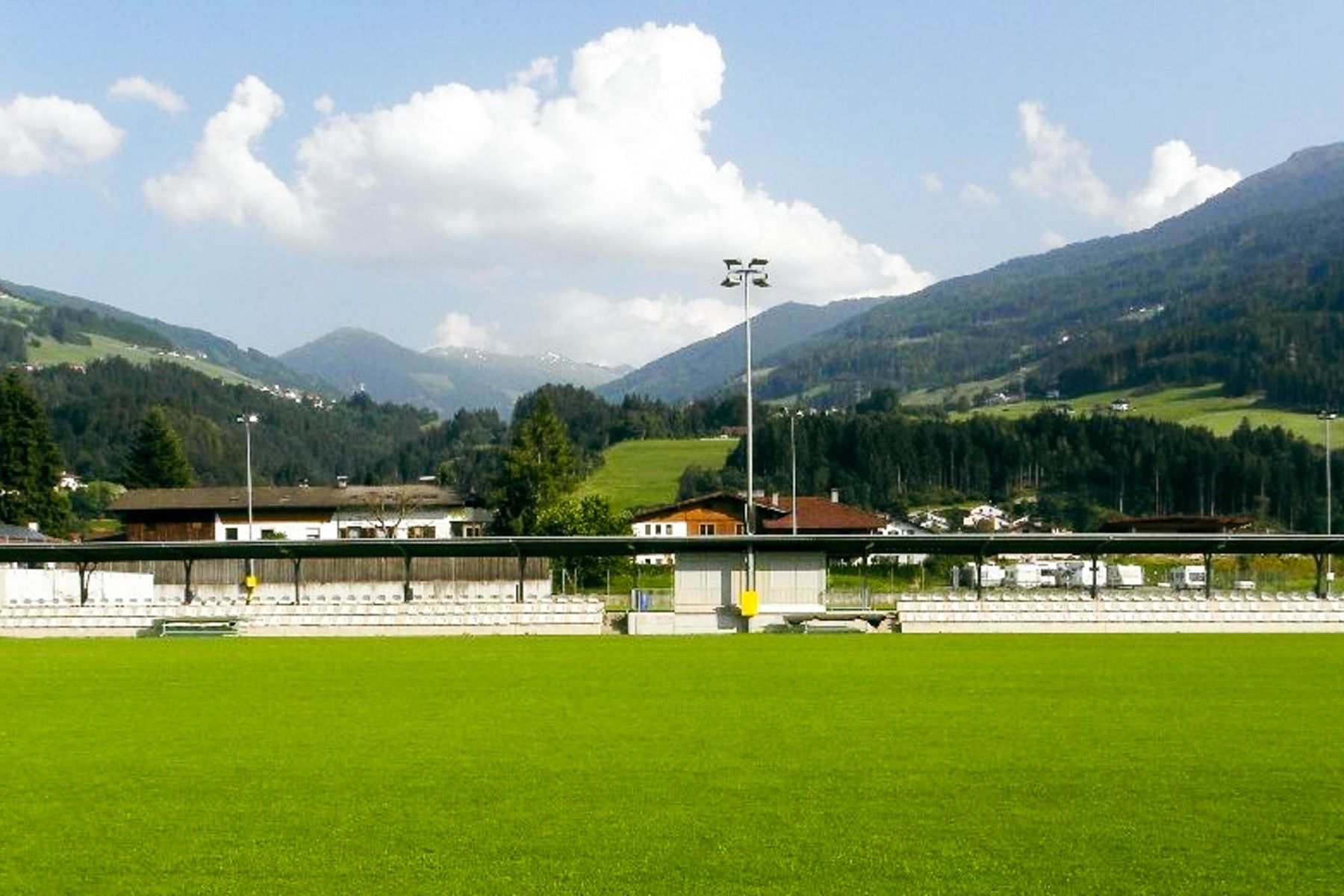 Hauptplatz SV Raika Kolsass Weer