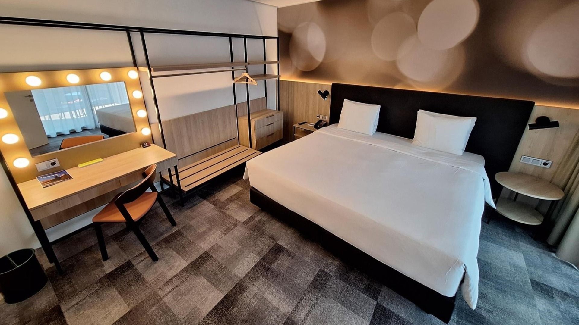 Stages Hotel