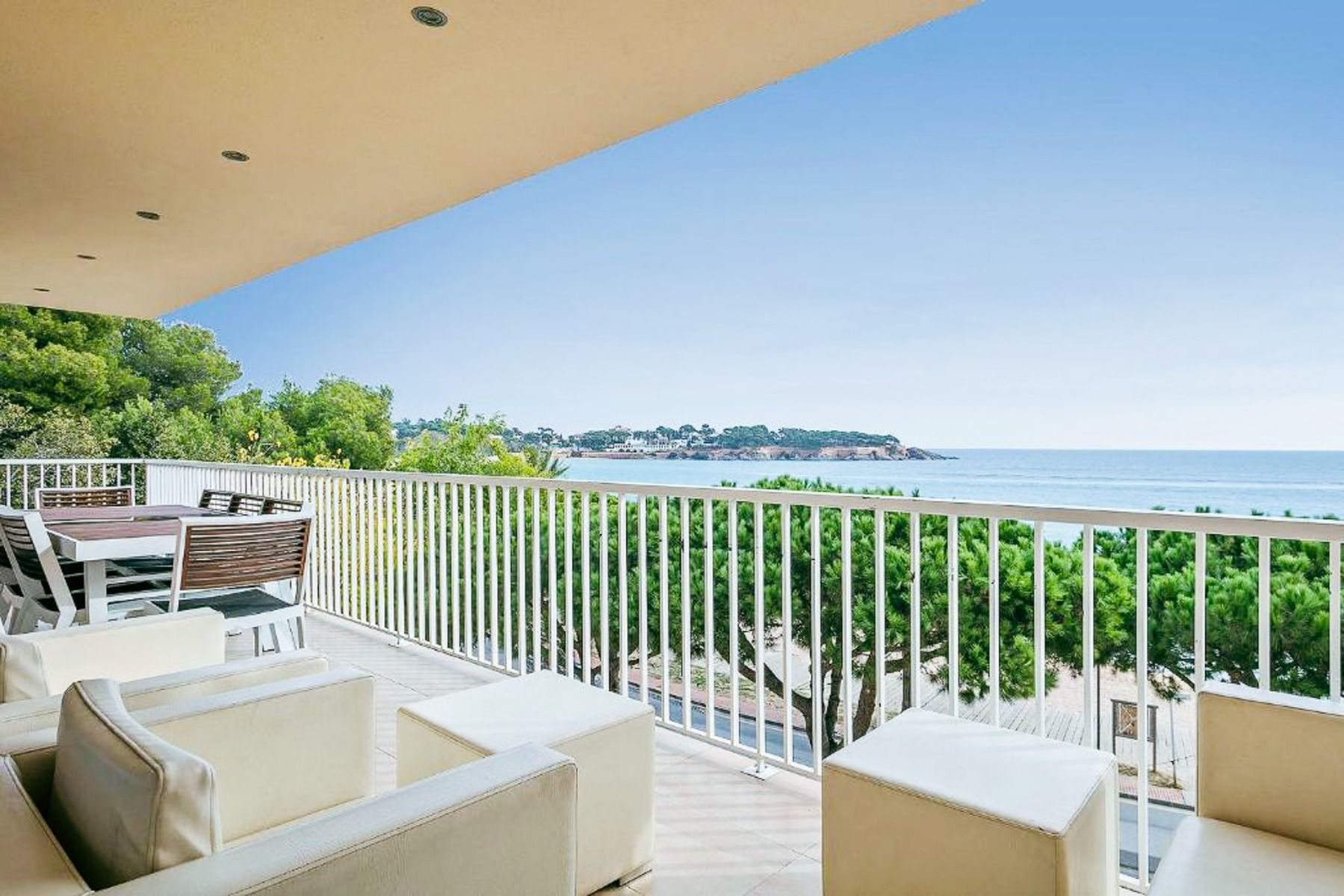 Van der Valk Hotel BARCAROLA****