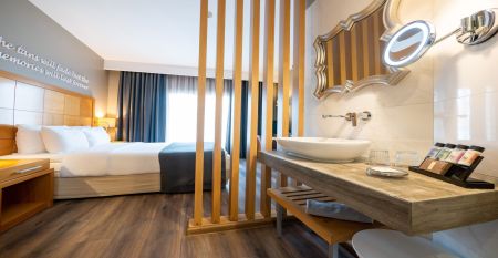 Golden Star City Resort****