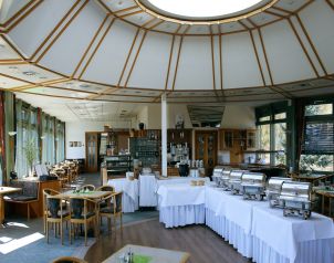 Hotel am Kurpark Image two