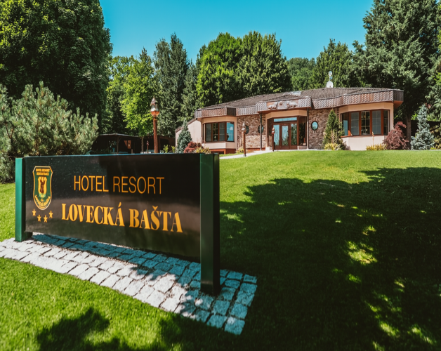 Hotel Jagdfestung Image one