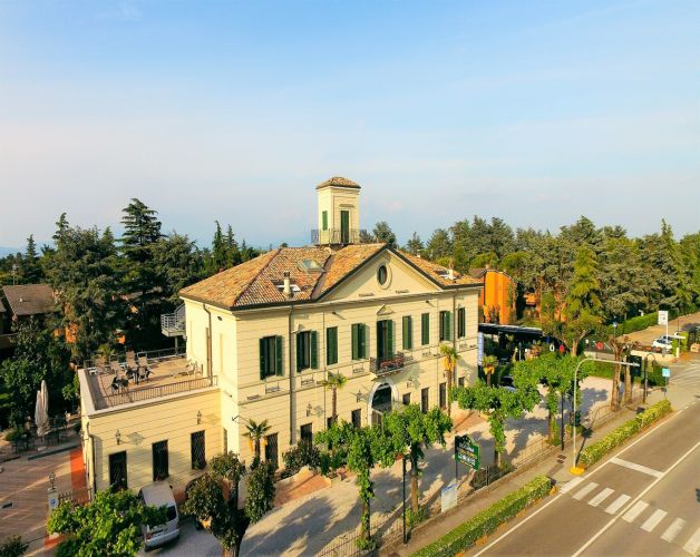 Hotel Dogana*** Image one