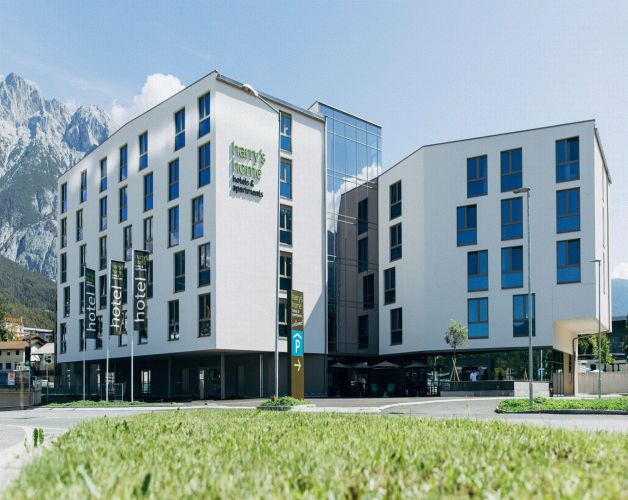 Hotel harry´s home Telfs Image one