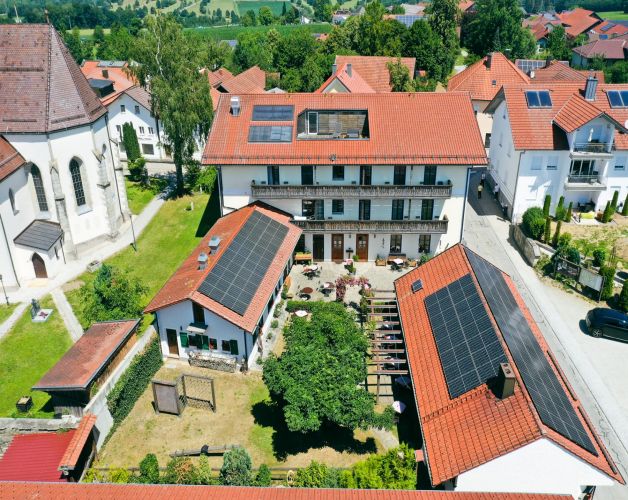 Landgasthof zum Kirchenwirt Image one