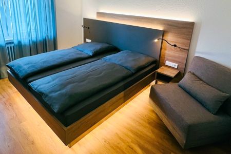 https://www.soccatours.ch/media/catalog/product/cache/da432fc9ee79dfca32e073c2235ab4d7/d/u/duelmener_hof_soccatours_9_.jpg
