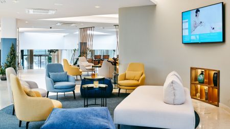 https://www.soccatours.ch/media/catalog/product/cache/da432fc9ee79dfca32e073c2235ab4d7/f/u/fu_balltrainingslager_aminess_maestral_hotel_soccatours_2_.jpg