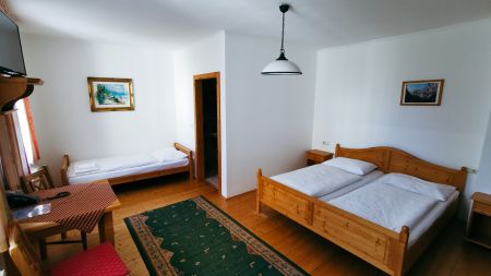 https://www.soccatours.ch/media/catalog/product/cache/da432fc9ee79dfca32e073c2235ab4d7/f/u/fu_balltrainingslager_auland_soccatours_6_.jpg