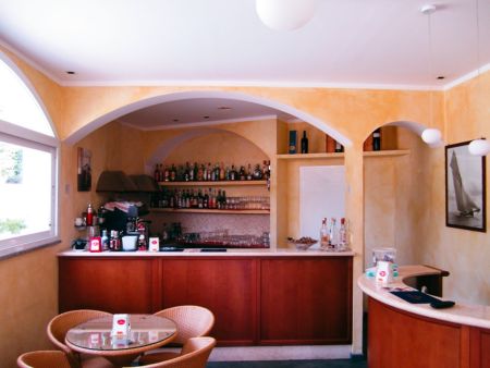 https://www.soccatours.ch/media/catalog/product/cache/da432fc9ee79dfca32e073c2235ab4d7/f/u/fu_balltrainingslager_bellavista_soccatours_4_.jpg
