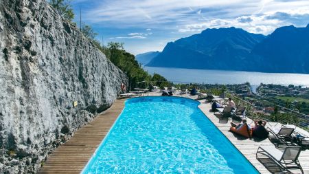 https://www.soccatours.ch/media/catalog/product/cache/da432fc9ee79dfca32e073c2235ab4d7/f/u/fu_balltrainingslager_forte_charme_soccatours_12_.jpg