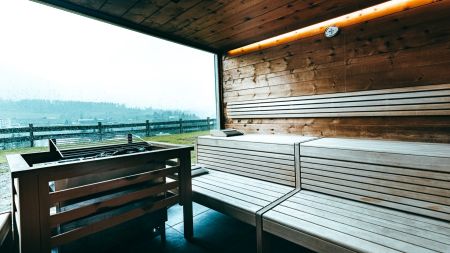 https://www.soccatours.ch/media/catalog/product/cache/da432fc9ee79dfca32e073c2235ab4d7/f/u/fu_balltrainingslager_grosslehen_hotels_und_chalets_soccatours_7_.jpg