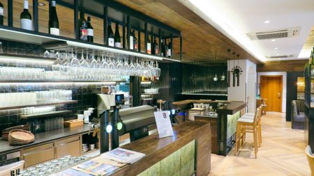 https://www.soccatours.ch/media/catalog/product/cache/da432fc9ee79dfca32e073c2235ab4d7/f/u/fu_balltrainingslager_hotel-gasthof_br_ckenwirt_soccatours_4_.jpg