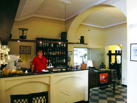https://www.soccatours.ch/media/catalog/product/cache/da432fc9ee79dfca32e073c2235ab4d7/f/u/fu_balltrainingslager_hotel_florenz_soccatours_5_.jpg