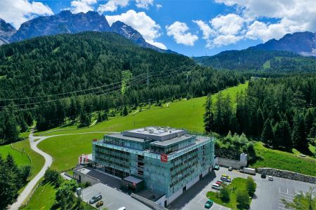 https://www.soccatours.ch/media/catalog/product/cache/da432fc9ee79dfca32e073c2235ab4d7/f/u/fu_balltrainingslager_hotel_mytirol_soccatours.jpg