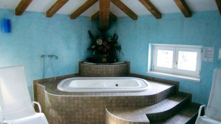https://www.soccatours.ch/media/catalog/product/cache/da432fc9ee79dfca32e073c2235ab4d7/f/u/fu_balltrainingslager_hotel_olivo_soccatours_4_.jpg