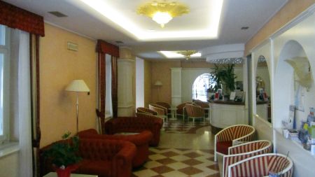 https://www.soccatours.ch/media/catalog/product/cache/da432fc9ee79dfca32e073c2235ab4d7/f/u/fu_balltrainingslager_hotel_olivo_soccatours_8_.jpg