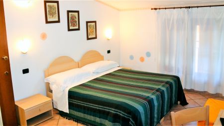 https://www.soccatours.ch/media/catalog/product/cache/da432fc9ee79dfca32e073c2235ab4d7/f/u/fu_balltrainingslager_hotel_romantic_soccatours_5_.jpg