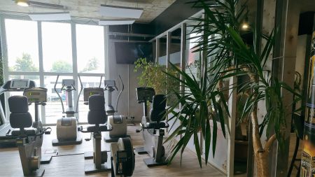 https://www.soccatours.ch/media/catalog/product/cache/da432fc9ee79dfca32e073c2235ab4d7/f/u/fu_balltrainingslager_hotel_stadt_m_hlhausen_soccatours_11_.jpg
