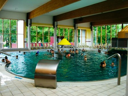 https://www.soccatours.ch/media/catalog/product/cache/da432fc9ee79dfca32e073c2235ab4d7/f/u/fu_balltrainingslager_kapfenberg_soccatours_6_.jpg
