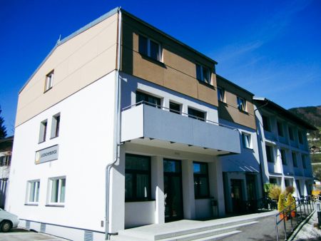 https://www.soccatours.ch/media/catalog/product/cache/da432fc9ee79dfca32e073c2235ab4d7/f/u/fu_balltrainingslager_mondsee_soccatours.jpg