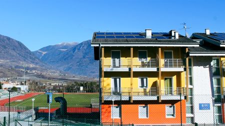 https://www.soccatours.ch/media/catalog/product/cache/da432fc9ee79dfca32e073c2235ab4d7/f/u/fu_balltrainingslager_ostello_sportivo_soccatours_2_.jpg