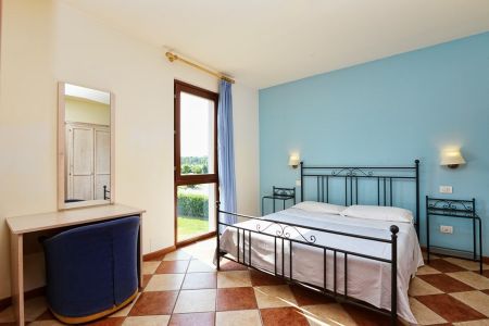 https://www.soccatours.ch/media/catalog/product/cache/da432fc9ee79dfca32e073c2235ab4d7/f/u/fu_balltrainingslager_residence_eden_soccatours_4_.jpg