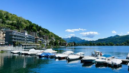 https://www.soccatours.ch/media/catalog/product/cache/da432fc9ee79dfca32e073c2235ab4d7/f/u/fu_balltrainingslager_tresa_bay_soccatours_2_.jpg