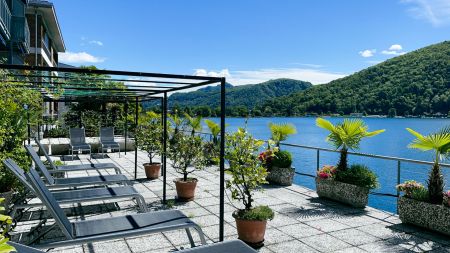 https://www.soccatours.ch/media/catalog/product/cache/da432fc9ee79dfca32e073c2235ab4d7/f/u/fu_balltrainingslager_tresa_bay_soccatours_4_.jpg