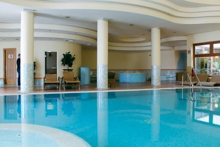 https://www.soccatours.ch/media/catalog/product/cache/da432fc9ee79dfca32e073c2235ab4d7/f/u/fu_balltrainingslagerl_paradiso_soccatours_10_.jpg