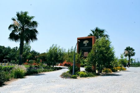 https://www.soccatours.ch/media/catalog/product/cache/da432fc9ee79dfca32e073c2235ab4d7/f/u/fussballtrainingslager_amendoeira_golf_resort_soccatours2.jpg