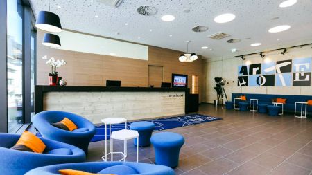 https://www.soccatours.ch/media/catalog/product/cache/da432fc9ee79dfca32e073c2235ab4d7/f/u/fussballtrainingslager_arte_hotel_kufstein_soccatours2.jpg