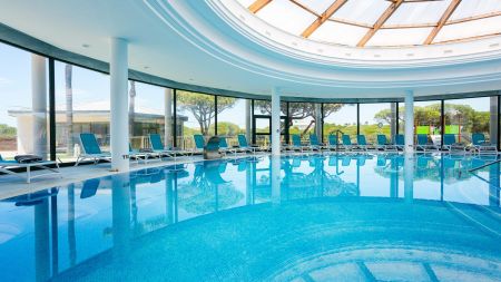 https://www.soccatours.ch/media/catalog/product/cache/da432fc9ee79dfca32e073c2235ab4d7/f/u/fussballtrainingslager_barrosa_park_soccatours9.jpg