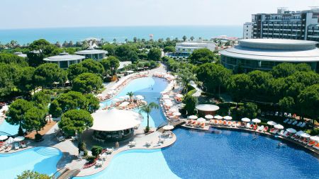 https://www.soccatours.ch/media/catalog/product/cache/da432fc9ee79dfca32e073c2235ab4d7/f/u/fussballtrainingslager_calista_luxury_resort_soccatours.jpg