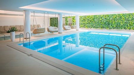 https://www.soccatours.ch/media/catalog/product/cache/da432fc9ee79dfca32e073c2235ab4d7/f/u/fussballtrainingslager_fagus_hotel_soccatours11.jpg
