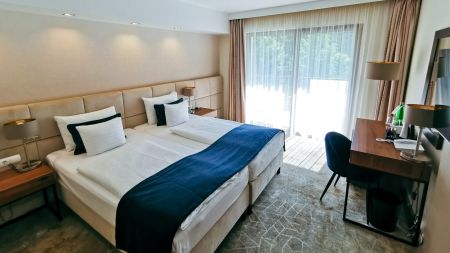 https://www.soccatours.ch/media/catalog/product/cache/da432fc9ee79dfca32e073c2235ab4d7/f/u/fussballtrainingslager_fagus_hotel_soccatours5.jpg