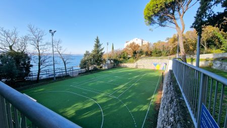https://www.soccatours.ch/media/catalog/product/cache/da432fc9ee79dfca32e073c2235ab4d7/f/u/fussballtrainingslager_hostel_karlovac_soccatours_6_.jpg