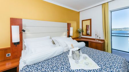 https://www.soccatours.ch/media/catalog/product/cache/da432fc9ee79dfca32e073c2235ab4d7/f/u/fussballtrainingslager_hotel_ilirija_soccatours4.jpg