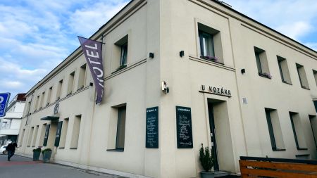 https://www.soccatours.ch/media/catalog/product/cache/da432fc9ee79dfca32e073c2235ab4d7/f/u/fussballtrainingslager_hotel_kozak_soccatours.jpg