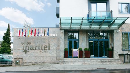 https://www.soccatours.ch/media/catalog/product/cache/da432fc9ee79dfca32e073c2235ab4d7/f/u/fussballtrainingslager_hotel_marttel_soccatours2.jpg