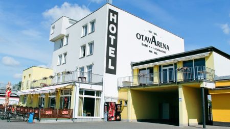 https://www.soccatours.ch/media/catalog/product/cache/da432fc9ee79dfca32e073c2235ab4d7/f/u/fussballtrainingslager_hotel_otavarena_soccatours.jpg